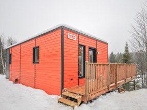 TINY HOUSE with SPA, The FOXY